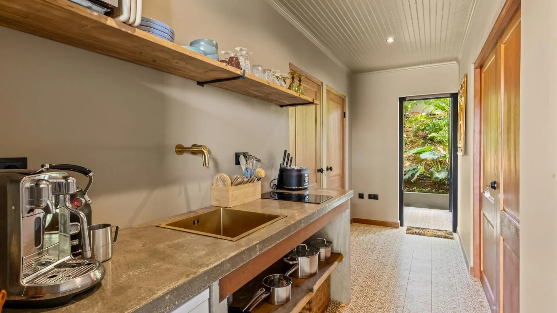 Daire Bali Suites - Ubud Suite Willemstad