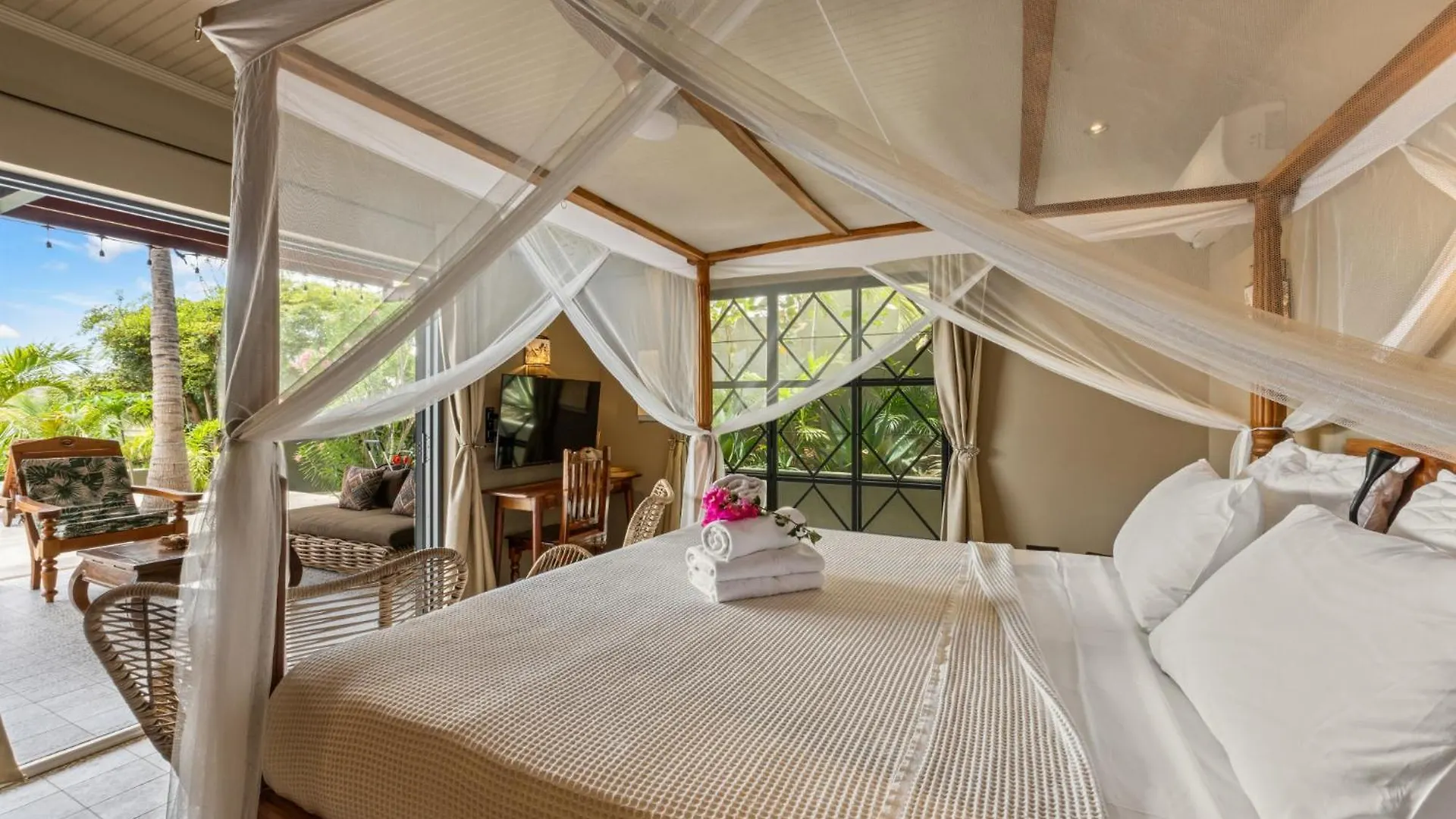 Bali Suites - Ubud Suite Willemstad 0*,